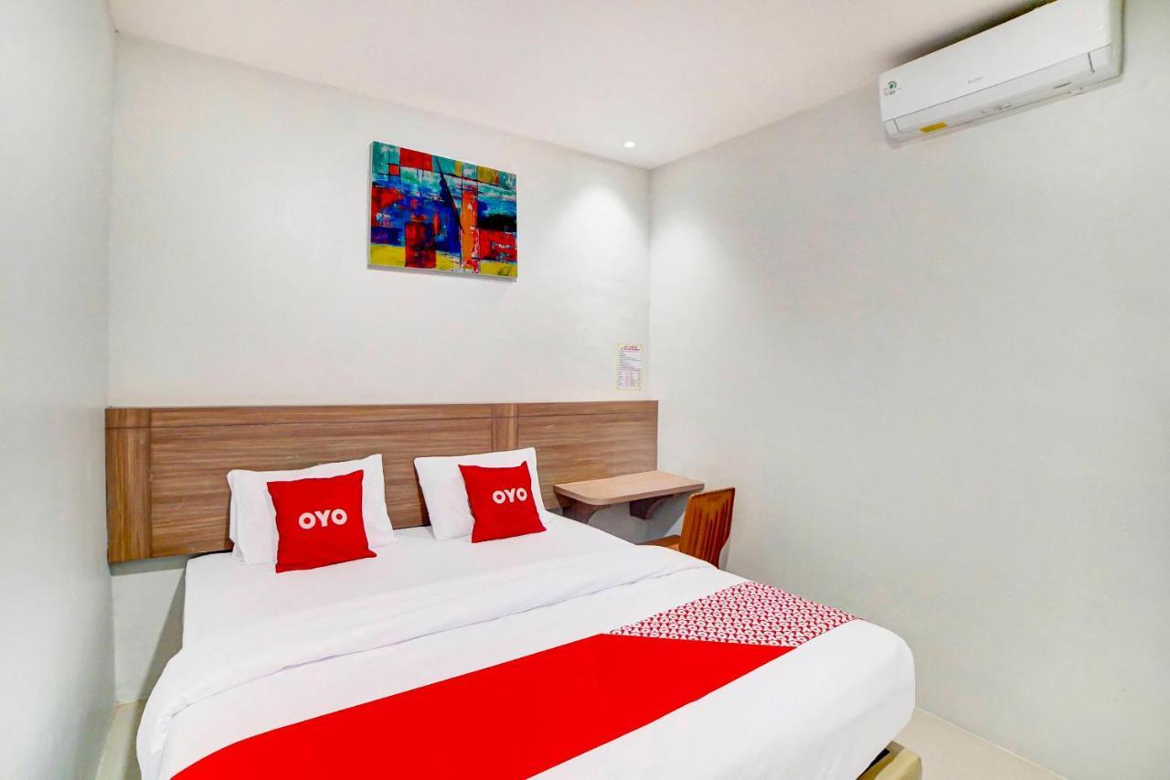 Oyo 91211 Mega Comfort 2*